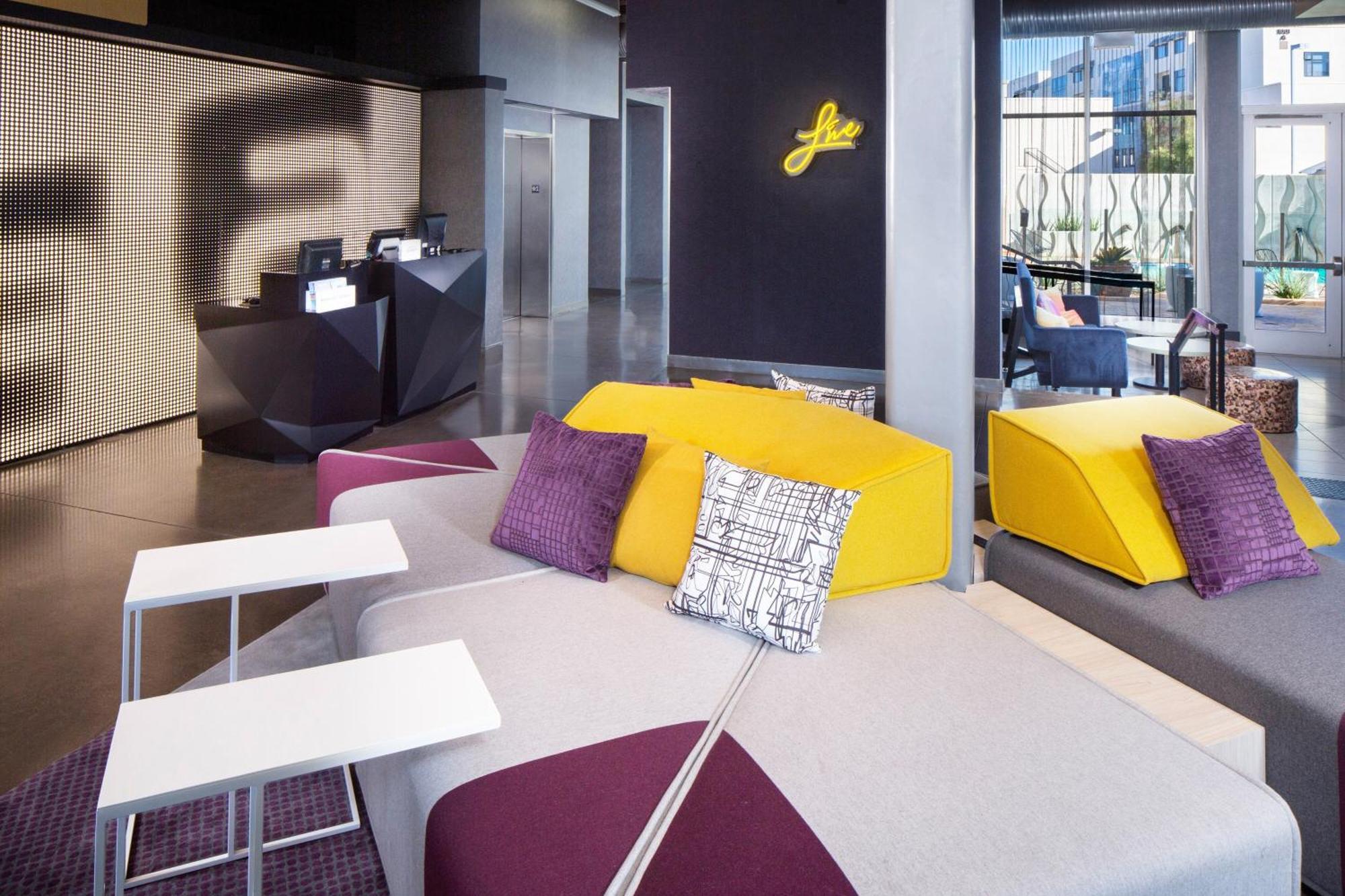 Hotel Aloft Tempe Esterno foto